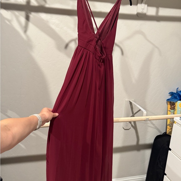 Dress - Picture 3 of 4